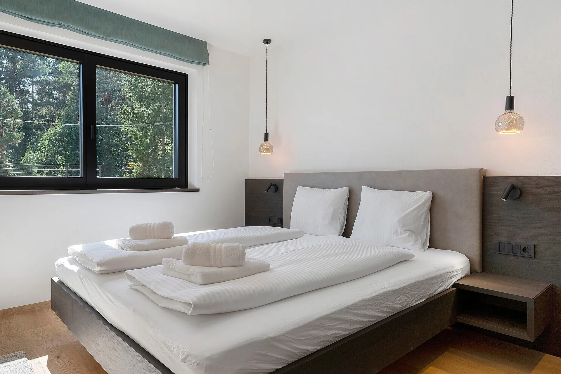 Bildimpression der Villa Aulank – Schlafzimmer mit Doppelbett